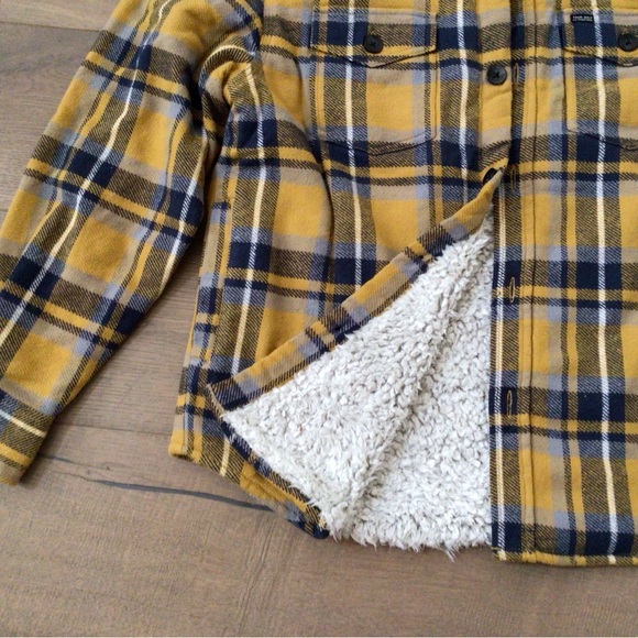 New Mountain Peak Shirt Jacket Sherpa lining Sundance Catalog - Picture 7 of 8